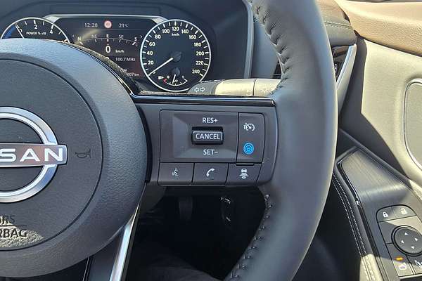 2024 Nissan X-TRAIL ST-L e-POWER T33