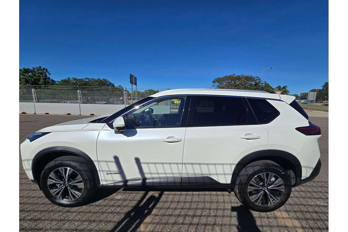 2024 Nissan X-TRAIL ST-L e-POWER T33