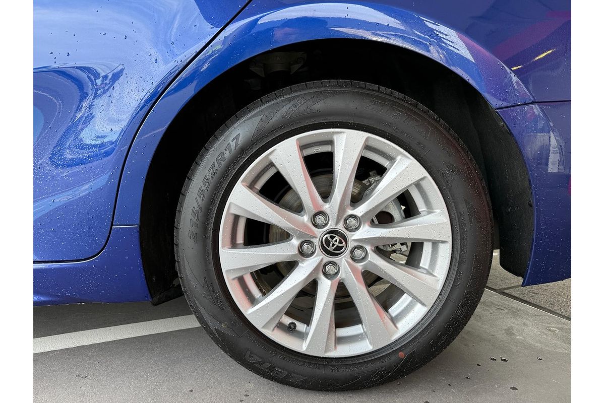 2018 Toyota Camry Ascent Sport AXVH71R