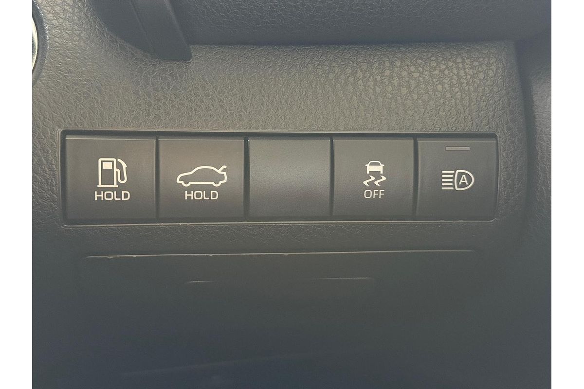2018 Toyota Camry Ascent Sport AXVH71R