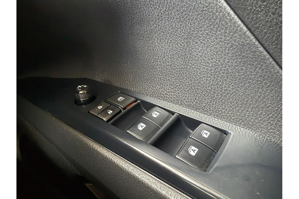 2018 Toyota Camry Ascent Sport AXVH71R