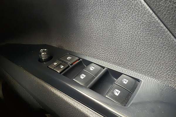 2018 Toyota Camry Ascent Sport AXVH71R