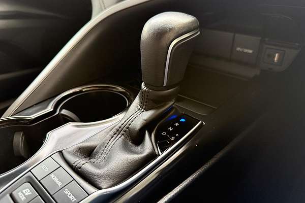 2018 Toyota Camry Ascent Sport AXVH71R