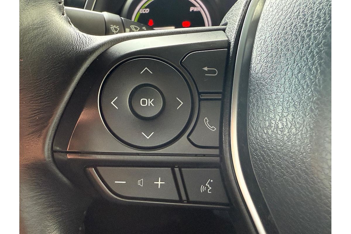 2018 Toyota Camry Ascent Sport AXVH71R