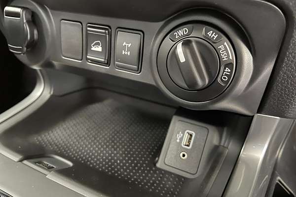 2024 Nissan Navara SL Warrior D23 4X4