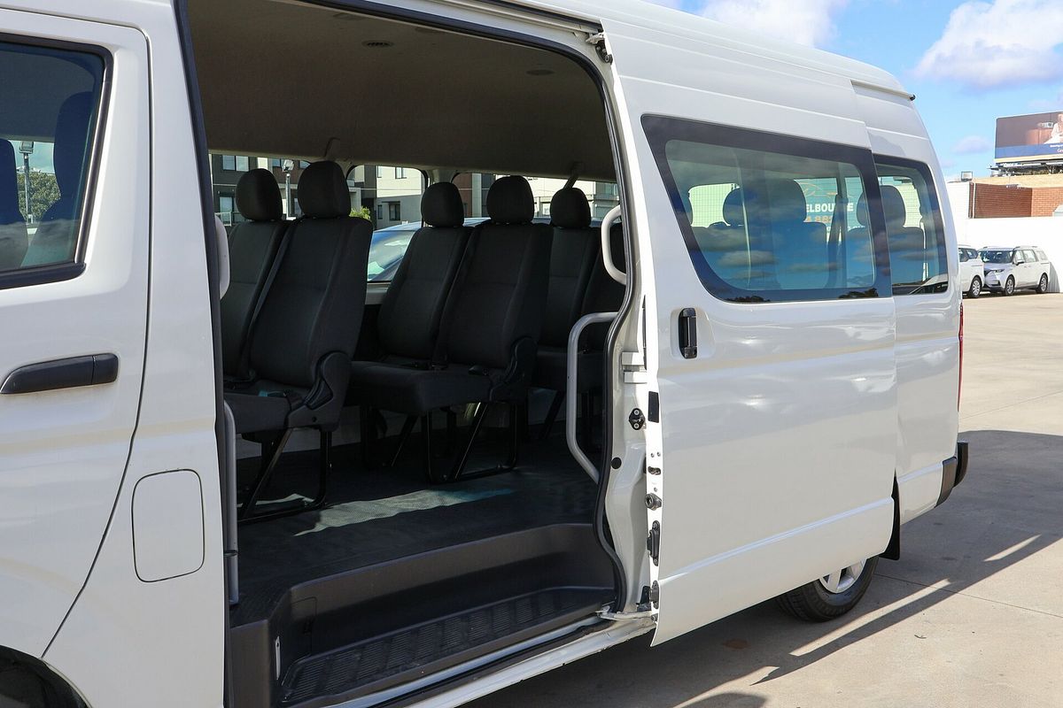 2018 Toyota Hiace Commuter TRH223R