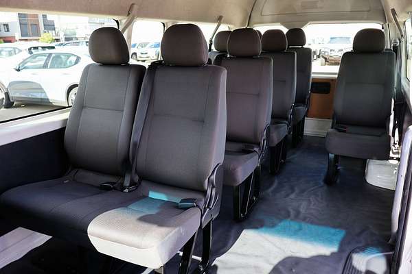 2018 Toyota Hiace Commuter TRH223R