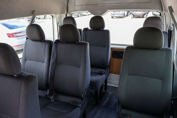 2018 Toyota Hiace Commuter TRH223R