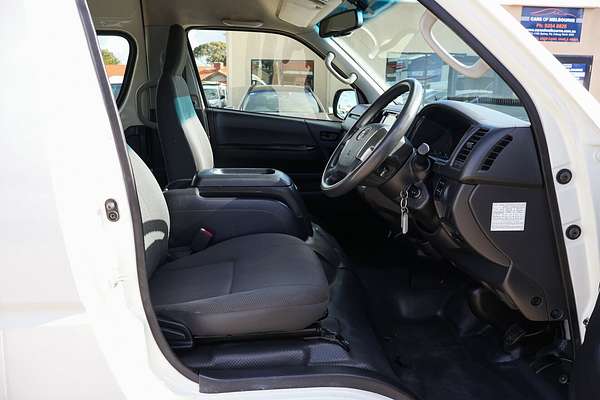 2018 Toyota Hiace Commuter TRH223R