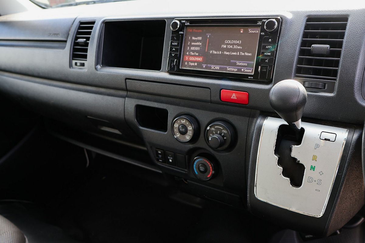 2018 Toyota Hiace Commuter TRH223R