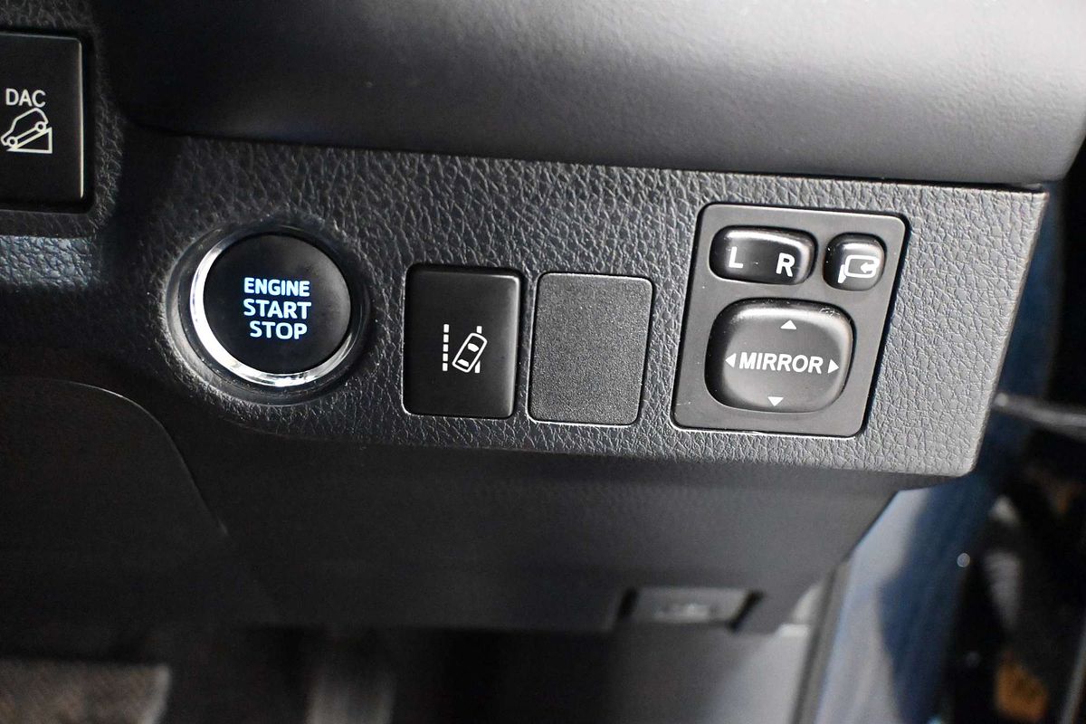 2018 Toyota RAV4 GXL ASA44R