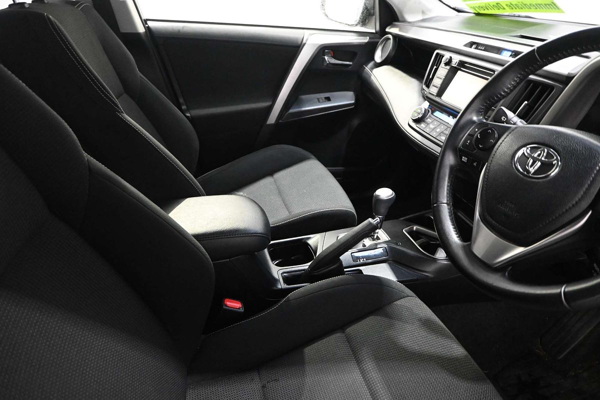 2018 Toyota RAV4 GXL ASA44R