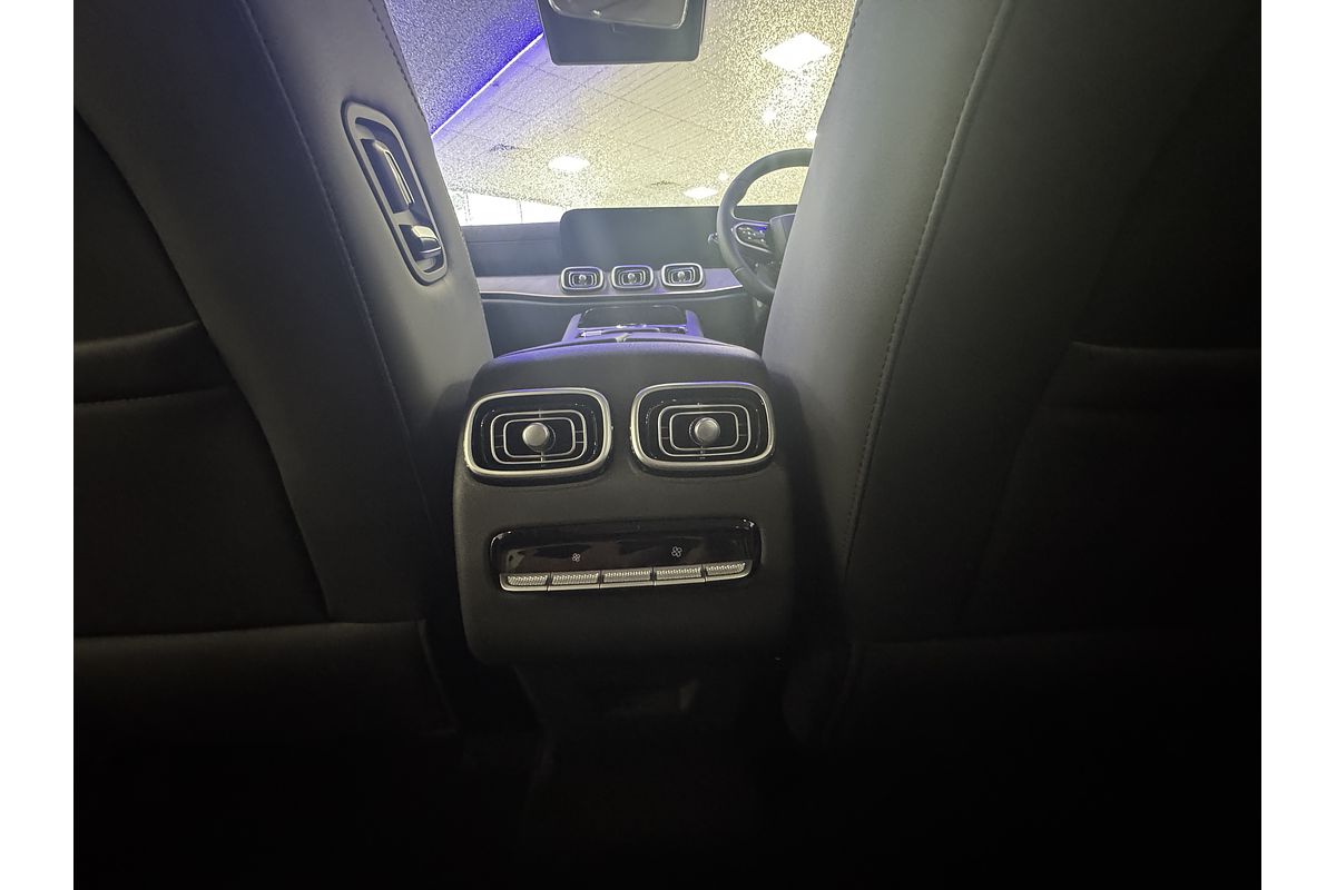 2025 JAECOO J8 Track