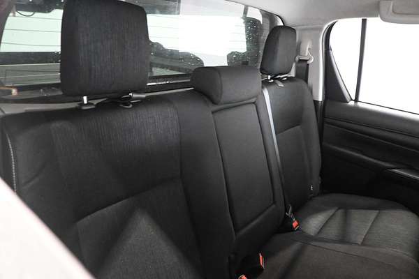 2020 Toyota Hilux SR GUN126R 4X4