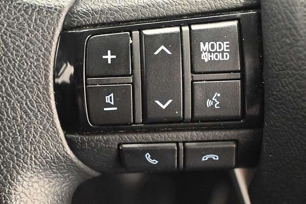 2020 Toyota Hilux SR GUN126R 4X4