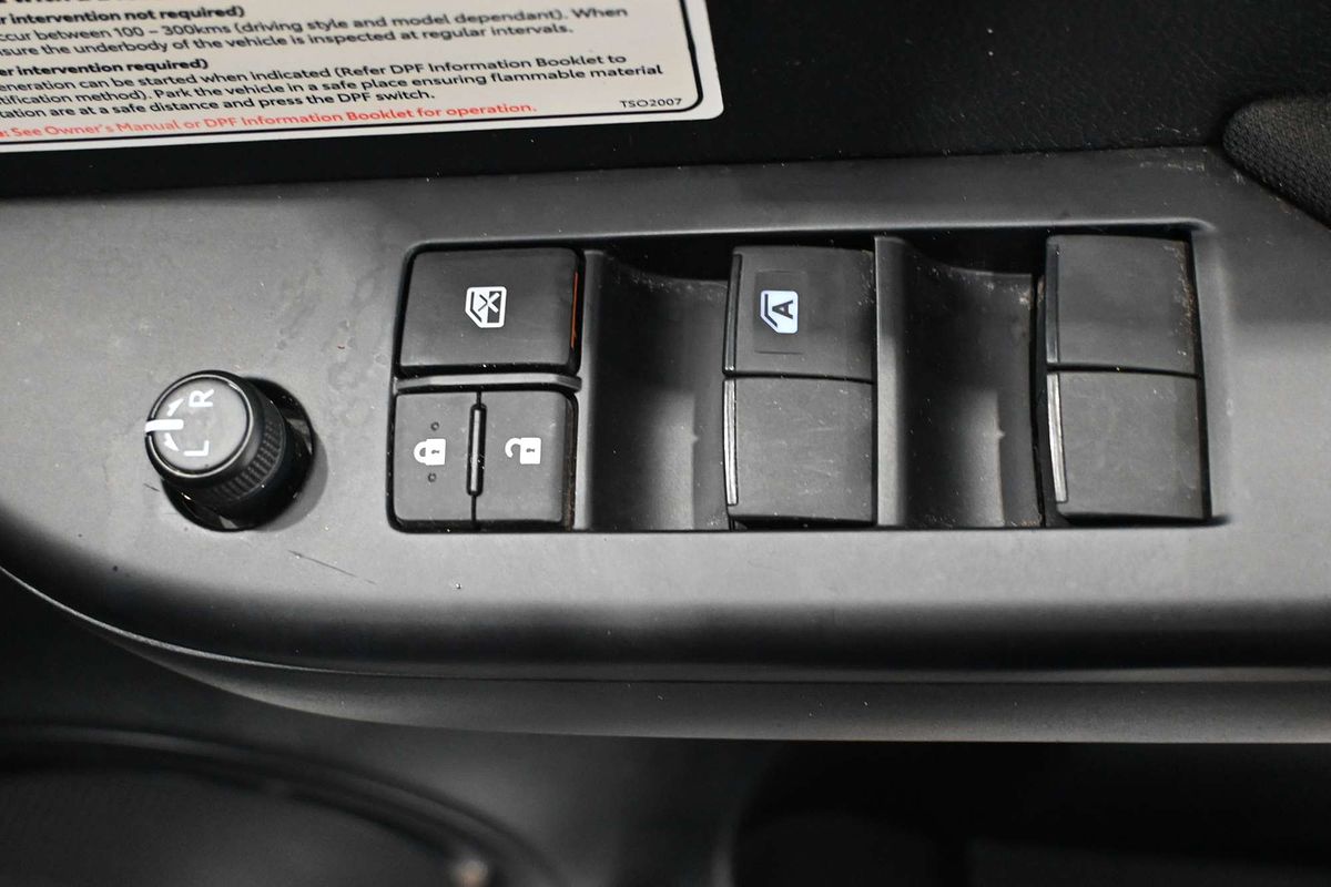 2020 Toyota Hilux SR GUN126R 4X4