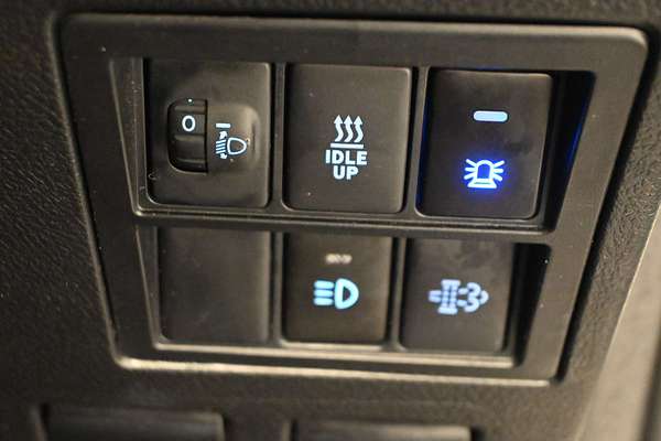 2020 Toyota Hilux SR GUN126R 4X4