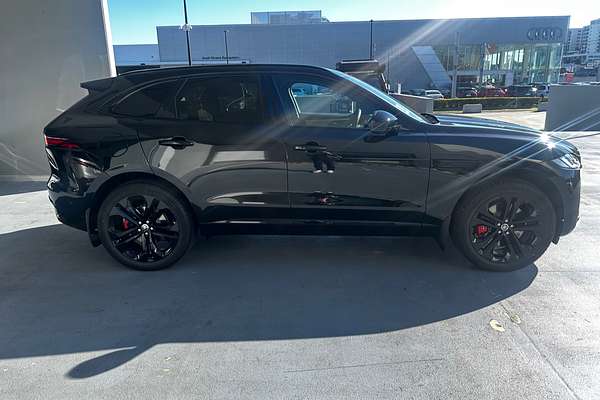 2024 Jaguar F-PACE PHEV P400e R-Dynamic SE 90th Anniversary Edition X761