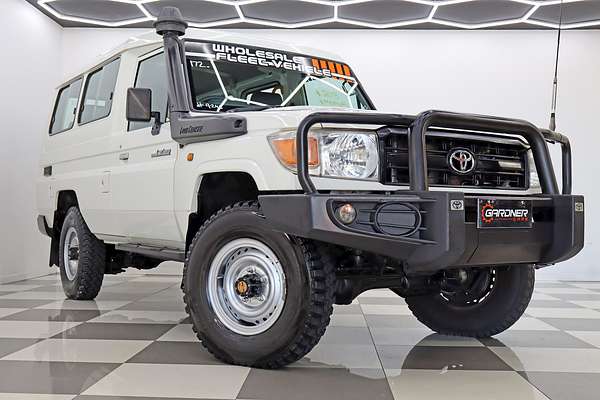 2013 Toyota Landcruiser WORKMATE TROOPCARRIE VDJ78R MY13
