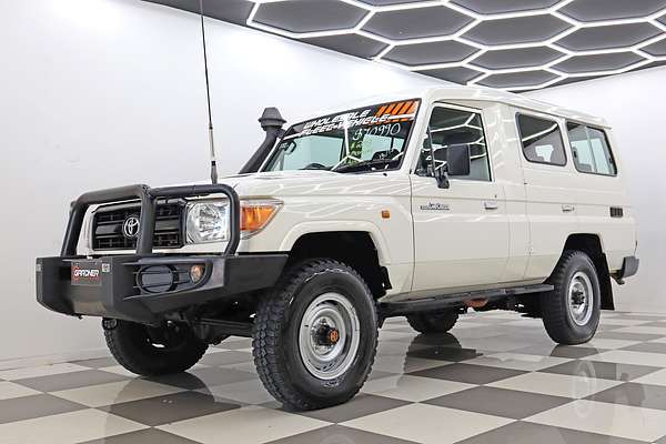 2013 Toyota Landcruiser WORKMATE TROOPCARRIE VDJ78R MY13