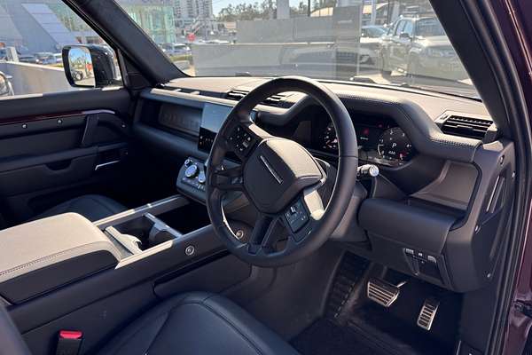 2024 Land Rover Defender 110 D350 Sedona Edition L663