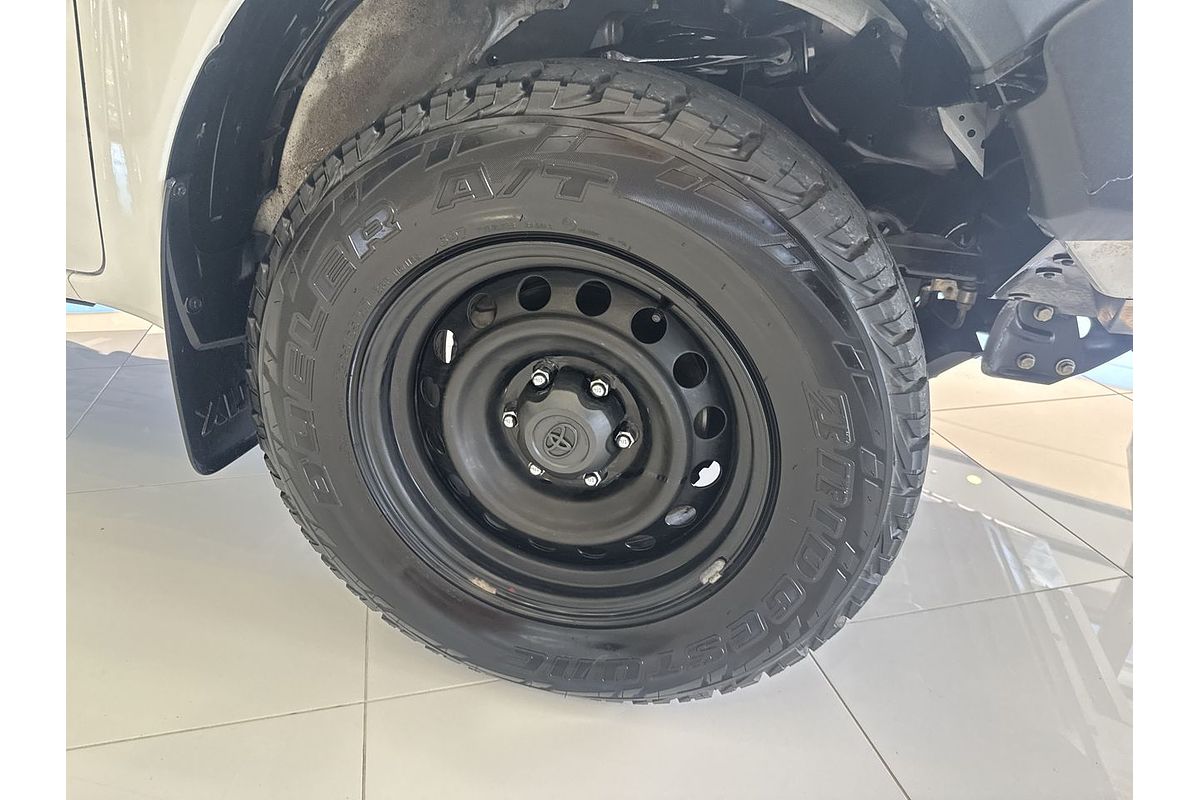2018 Toyota Hilux Workmate GUN125R 4X4