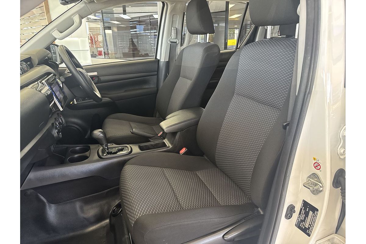 2018 Toyota Hilux Workmate GUN125R 4X4