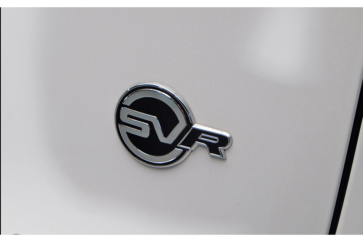 2024 Jaguar F-PACE SVR 575 Edition X761