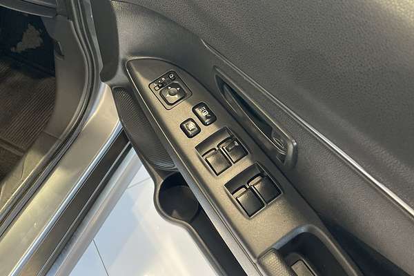 2020 Mitsubishi ASX ES XD