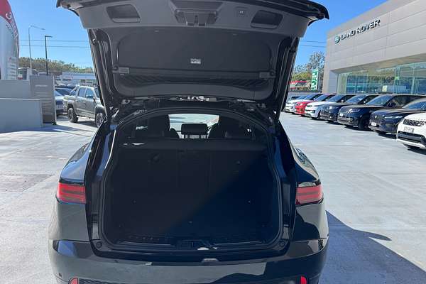 2024 Jaguar E-PACE P250 R-Dynamic SE X540