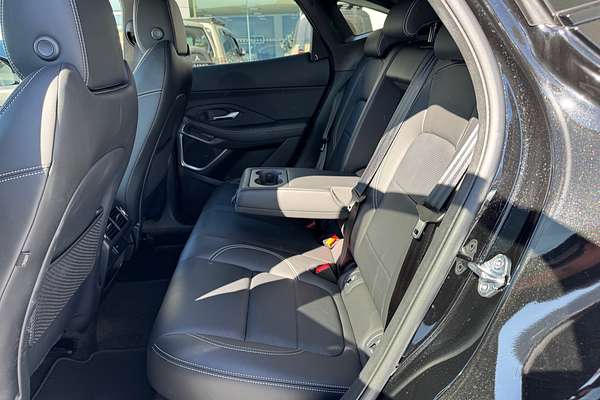 2024 Jaguar E-PACE P250 R-Dynamic SE X540