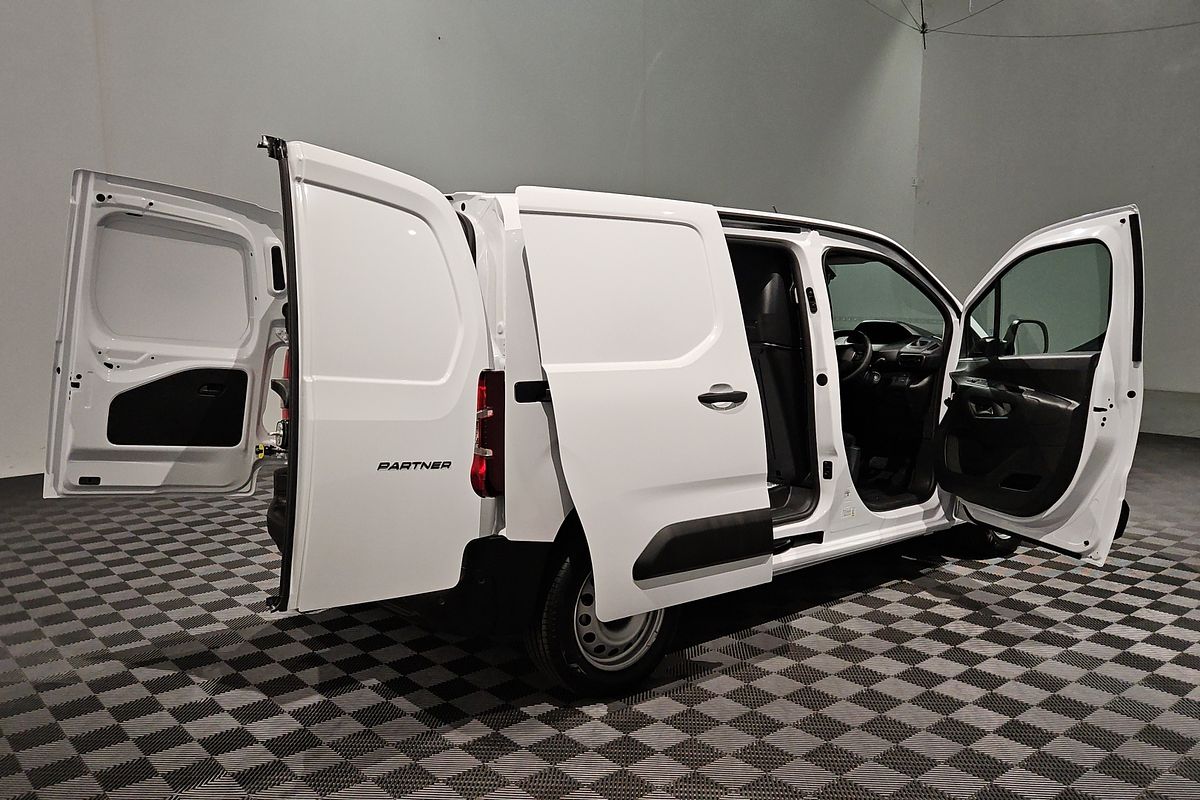 2025 Peugeot Partner Pro K9 SWB