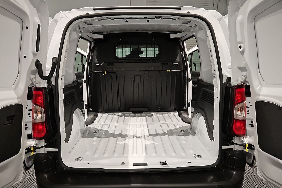 2025 Peugeot Partner Pro K9 SWB