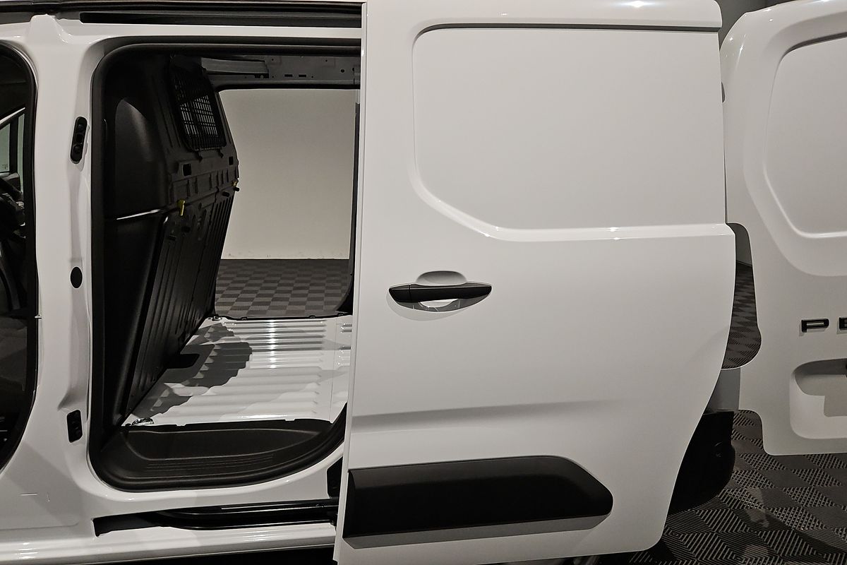 2025 Peugeot Partner Pro K9 SWB