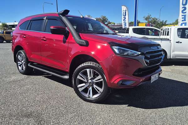 2023 Isuzu MU-X LS-T