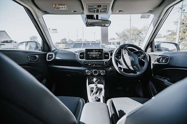 2024 Hyundai Venue Elite QX.V5