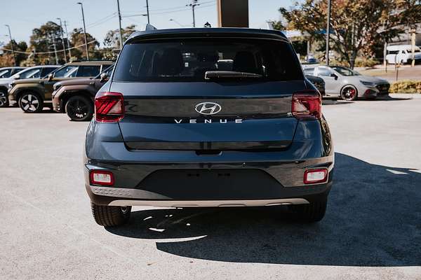 2024 Hyundai Venue Elite QX.V5