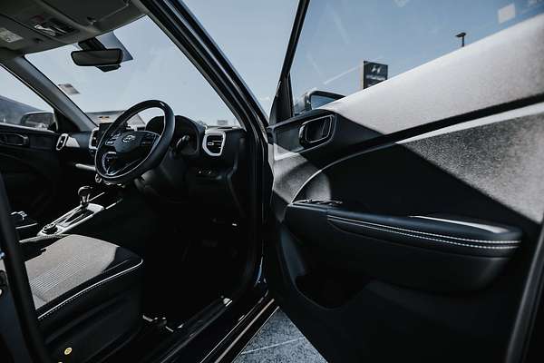 2024 Hyundai Venue Elite QX.V5