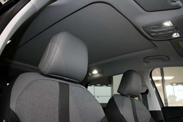 2025 MG MGS5 EV Essence 62 ZS3EM