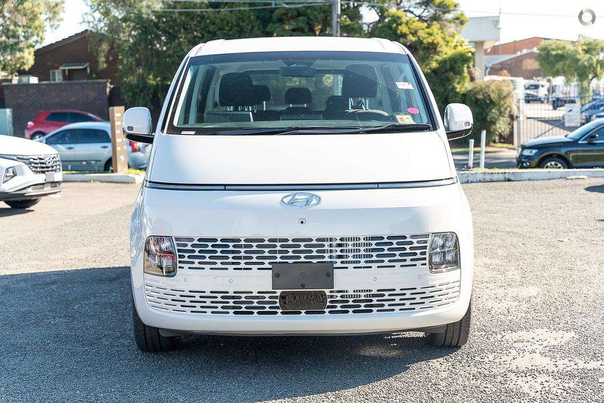 2025 Hyundai STARIA Highlander US4.V3