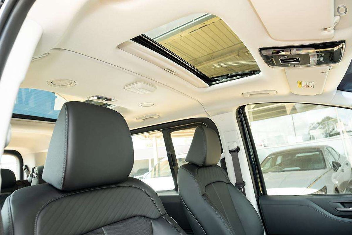 2025 Hyundai STARIA Highlander US4.V3