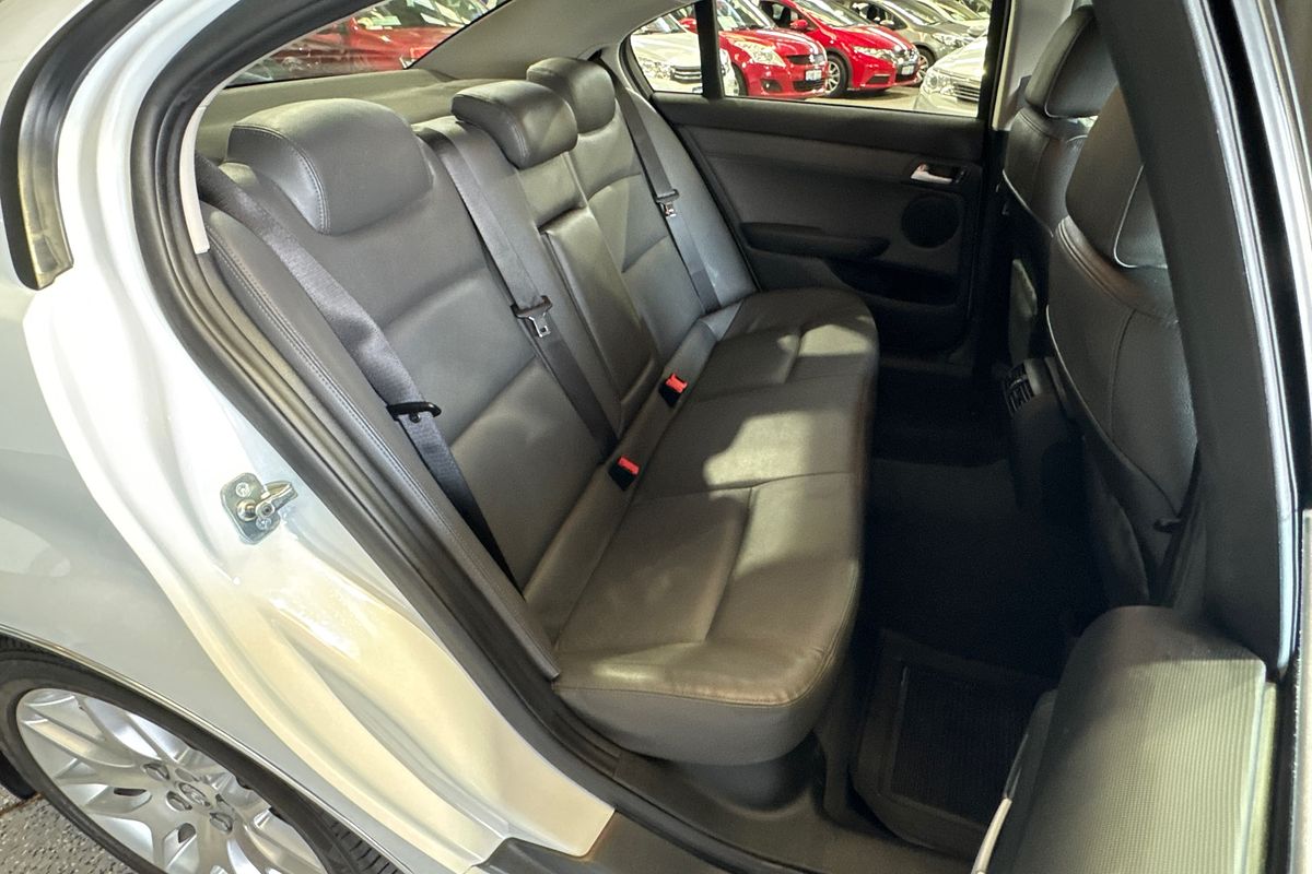 2010 Holden Commodore International VE