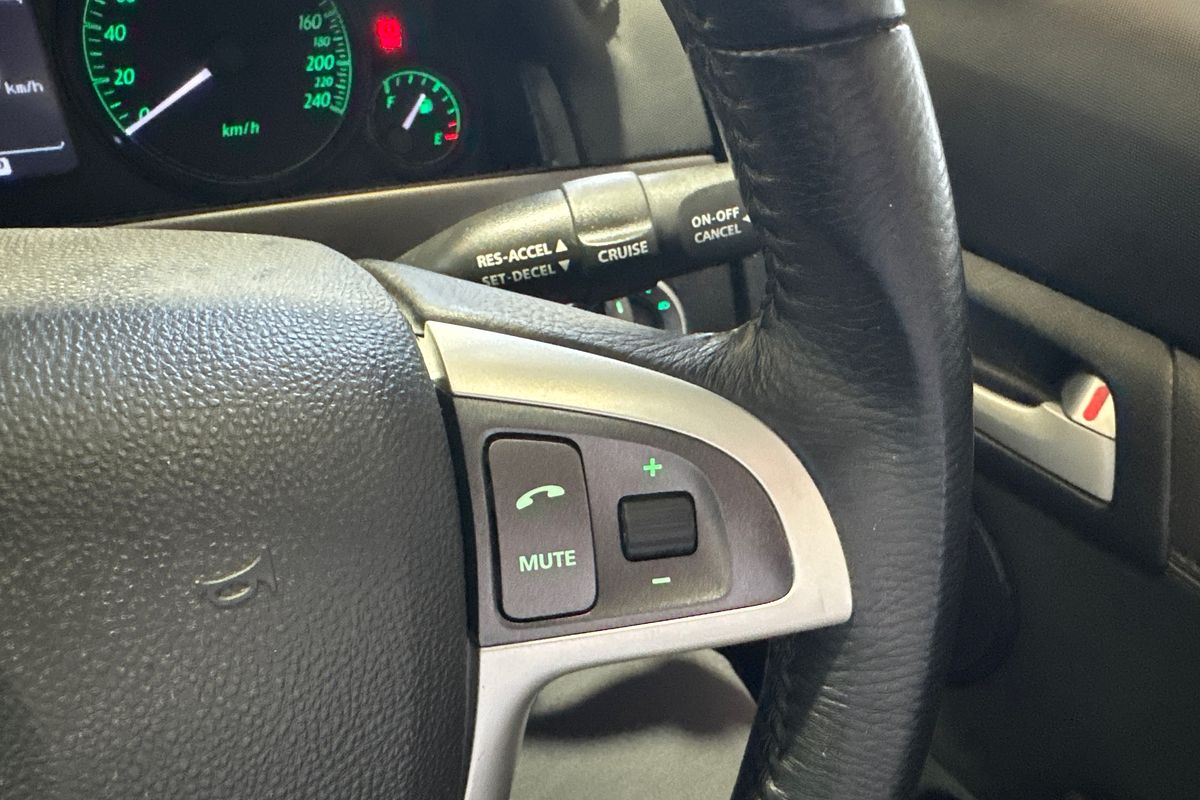 2010 Holden Commodore International VE