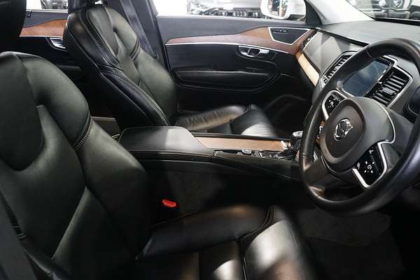 2019 Volvo XC90 T6 Inscription