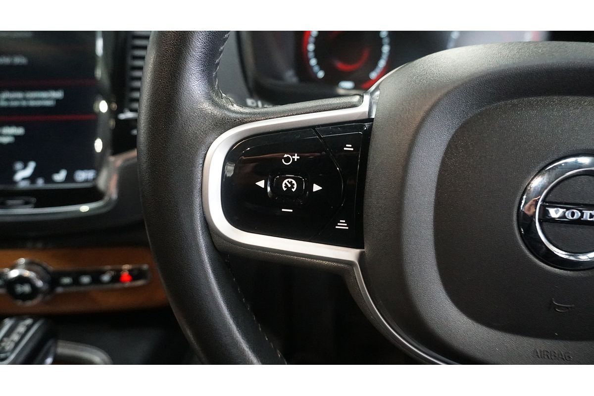 2019 Volvo XC90 T6 Inscription