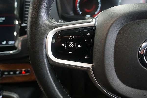 2019 Volvo XC90 T6 Inscription