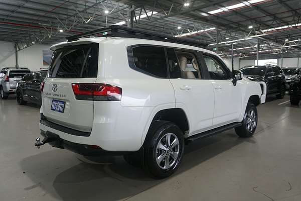 2022 Toyota Landcruiser VX FJA300R