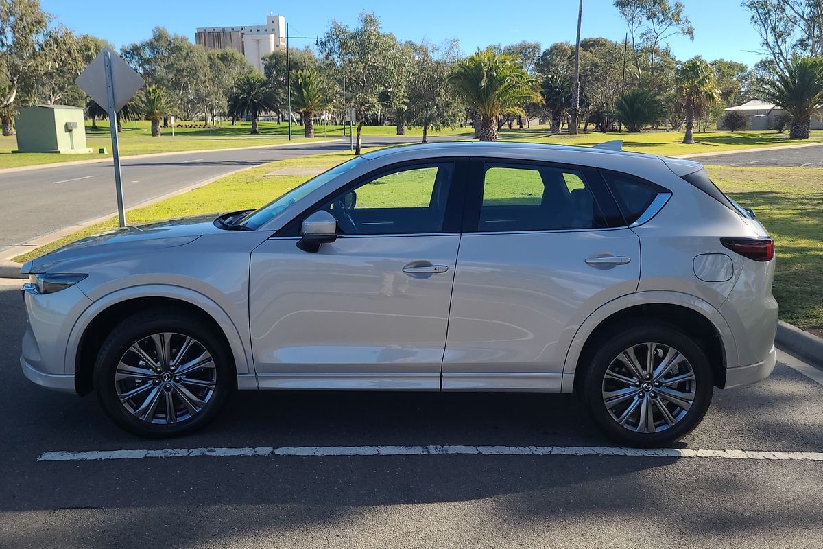 2025 Mazda CX-5 G25 Akera KF Series