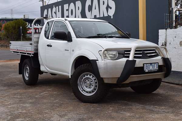 2014 Mitsubishi Triton GLX MN 4X4