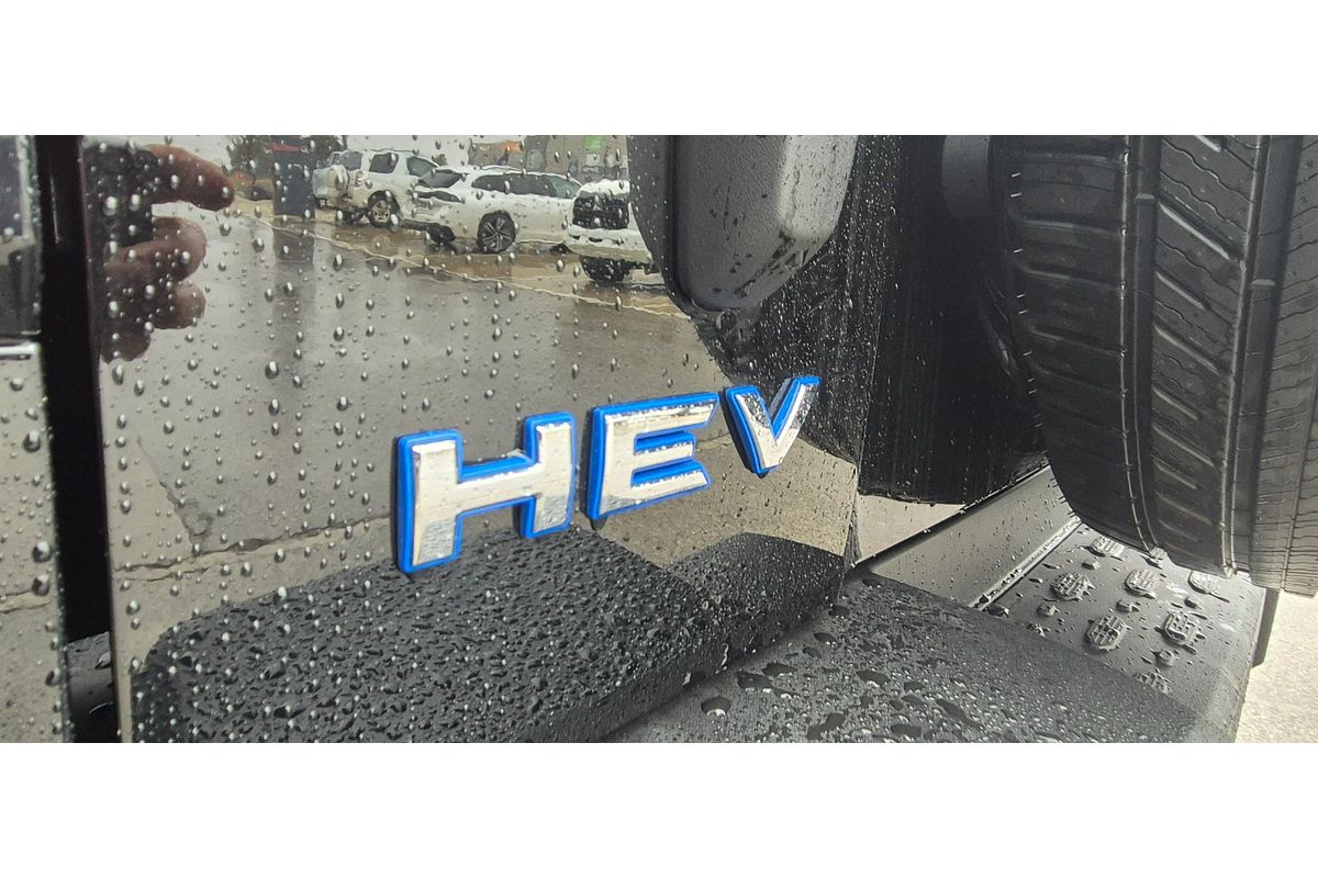 2025 GWM Tank 300 HEV Ultra P01